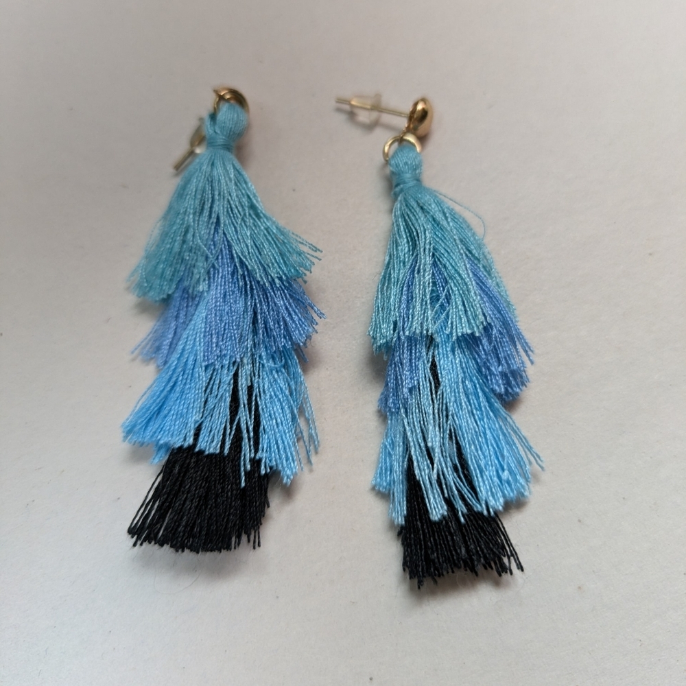 Blue Tiered Tassel Earrings - Picture 2 of 3